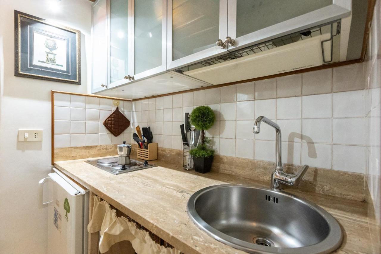 Romantica Studio-rental In Apartamento *